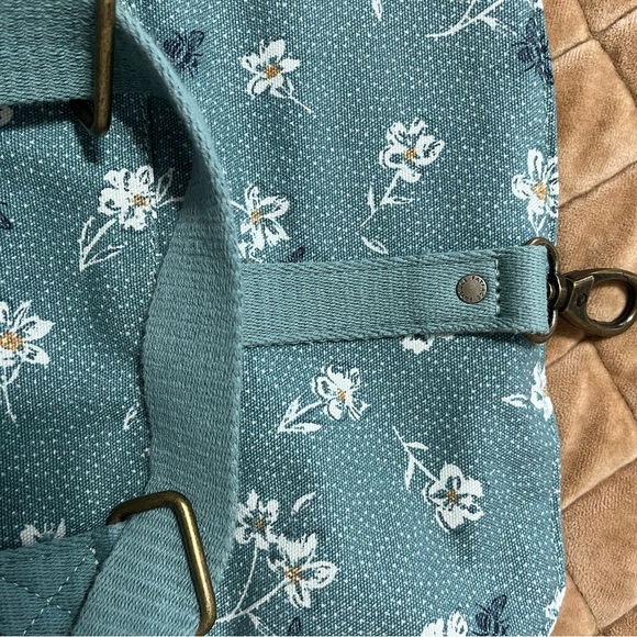 Fat face Floral Teal Backpack - Picture 9 of 9